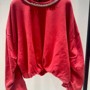 Czerwona bluza Pinko łańcuszek