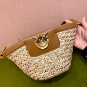 Mały koszyk z brązem Pinko