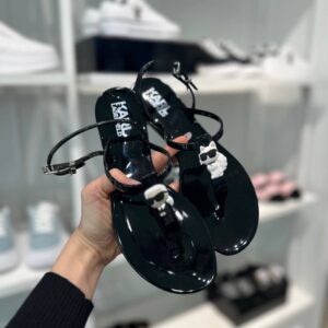 Czarne japonki Karl Lagerfeld