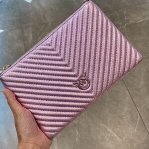 Liliowa torebka Pinko